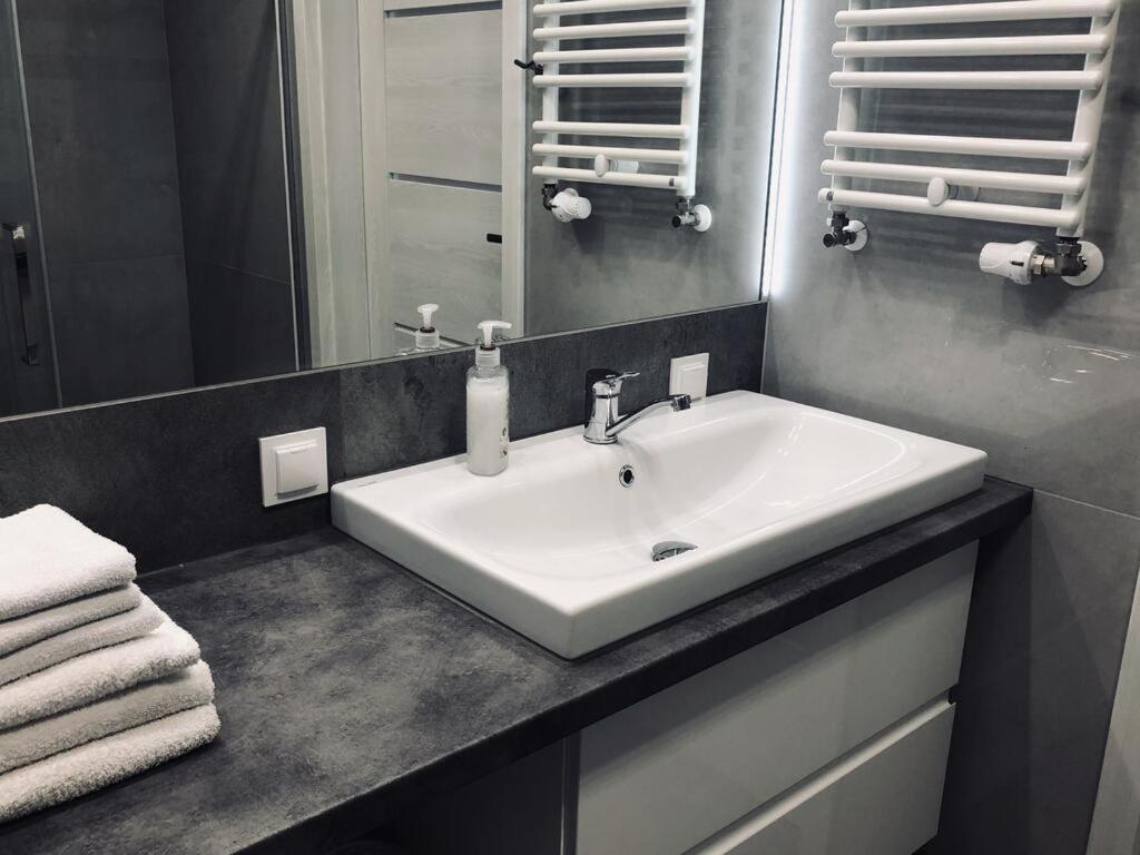 Apartamenty Premium Kasprowicza 20 كولوبرزيغ المظهر الخارجي الصورة